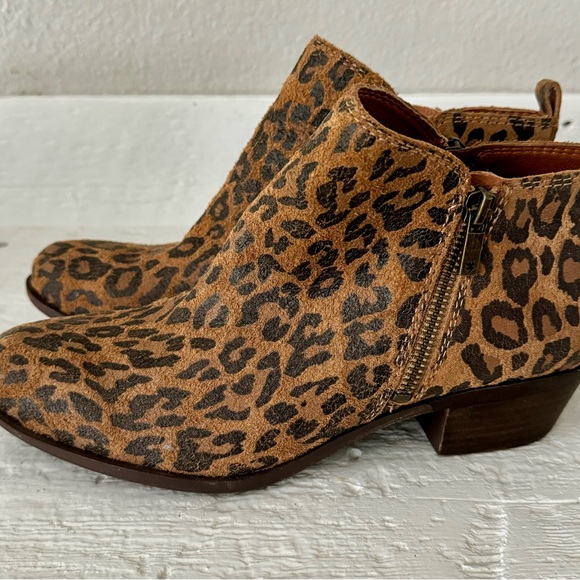 Women’s Lucky Brand Leopard print Cheetah print booties. Size 8 1/2. - Picture 5 of 5